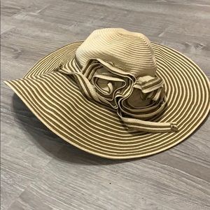 Jessica Simpson Striped Sun Hat